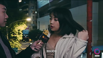 Yueyue's candid conversation with a city official